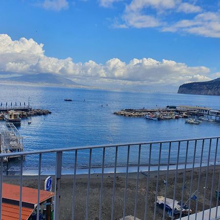 Appartamento Sea View Casa Anna Sorrento Esterno foto