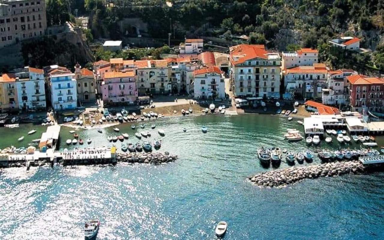 Appartamento Sea View Casa Anna Sorrento Esterno foto